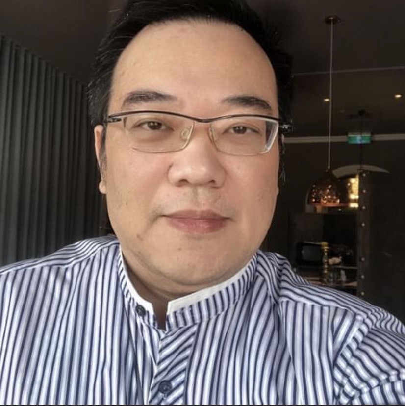  台南市政府前顧問洪智坤被控性騷擾。翻攝臉書 