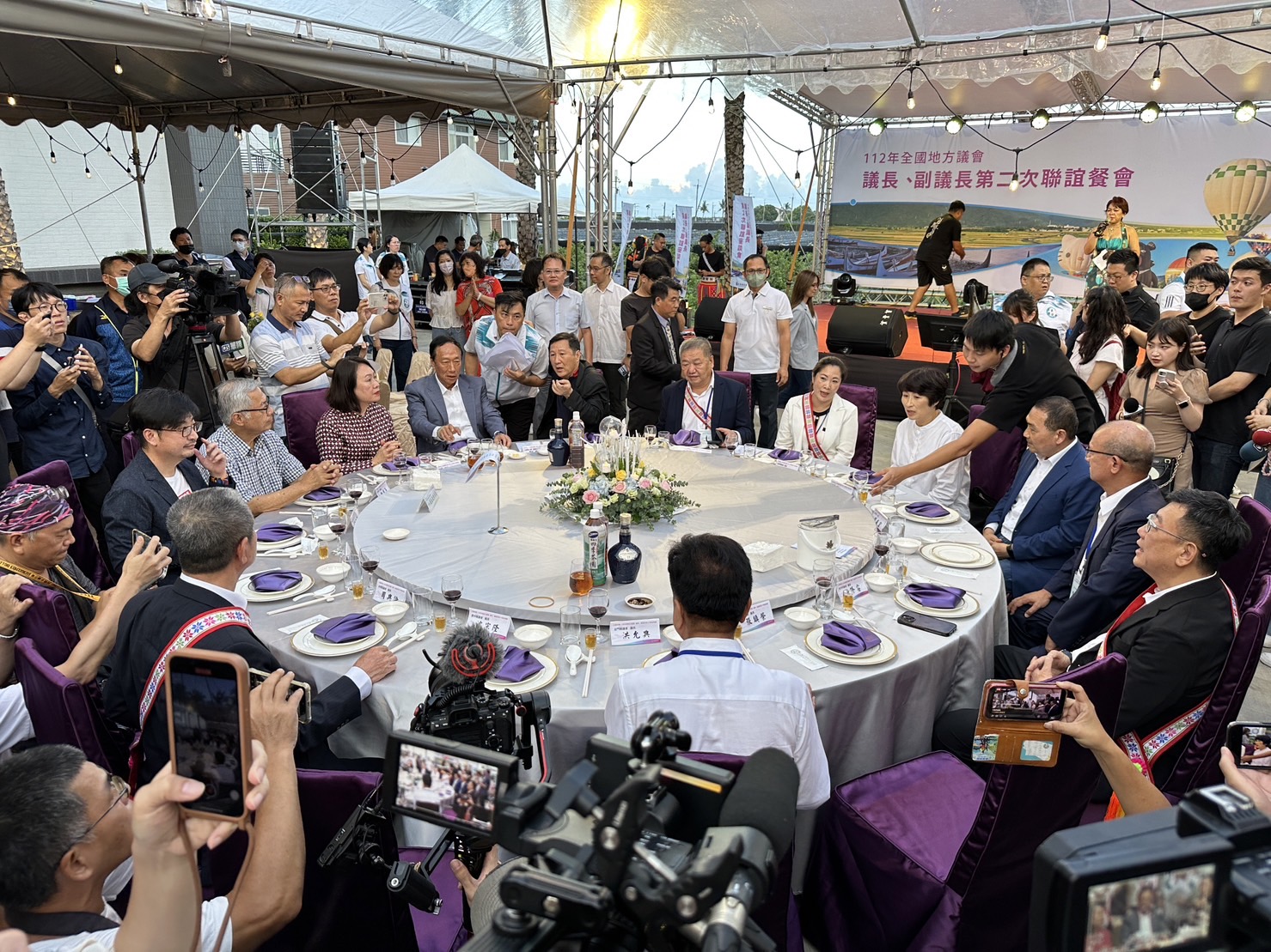 候友宜今晚參加全國地方議會正副議長聯誼會晚宴,與郭台銘同桌。林泊志攝