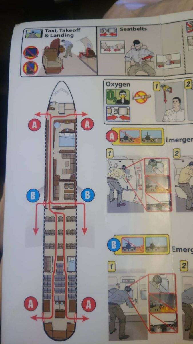 P4-CLA型商務專機,具備會議室與臥室,提供便捷舒適航空體驗。蘇聖怡攝