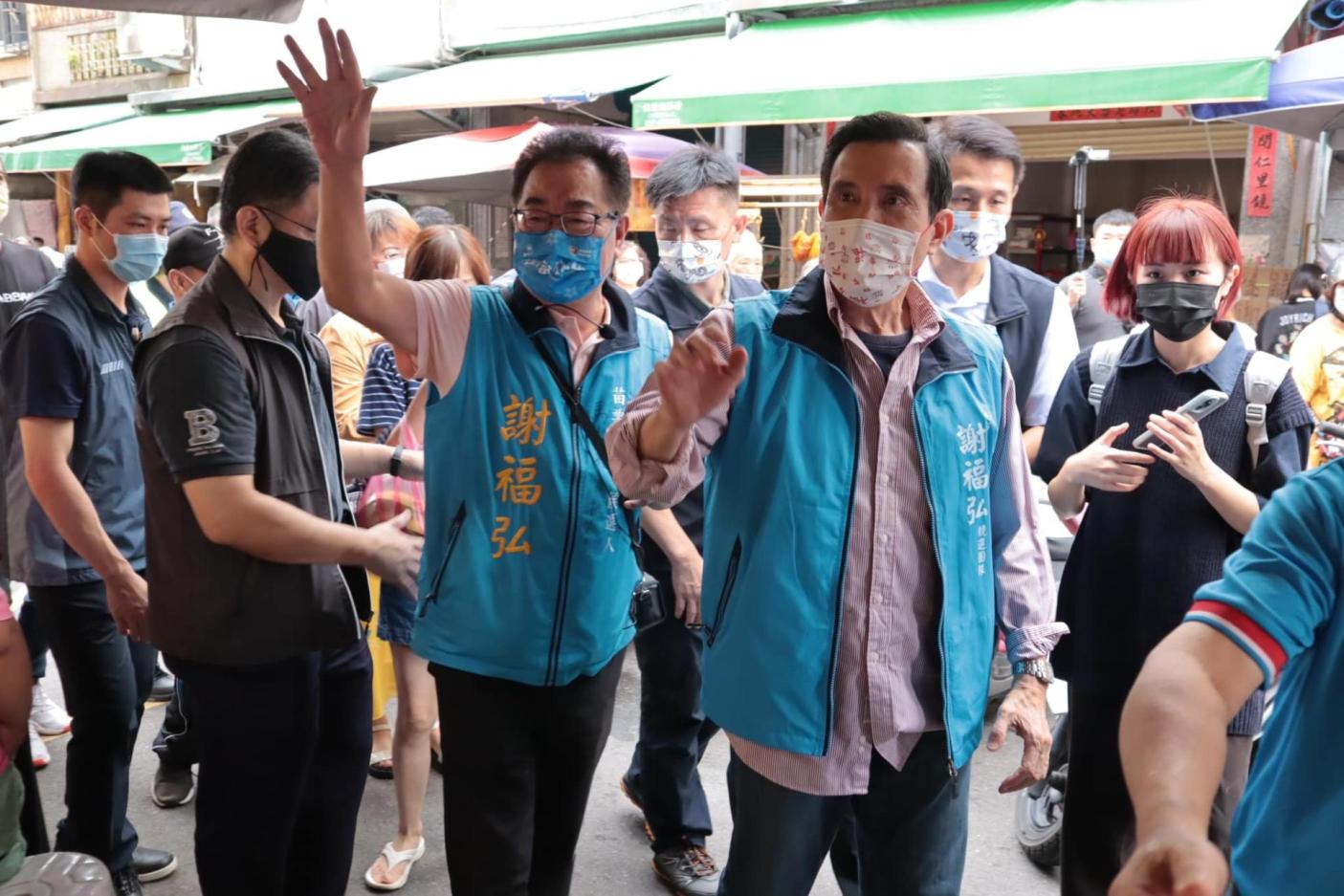 前總統馬英九9日南下苗栗幫謝福弘輔選。翻攝謝福弘臉書
