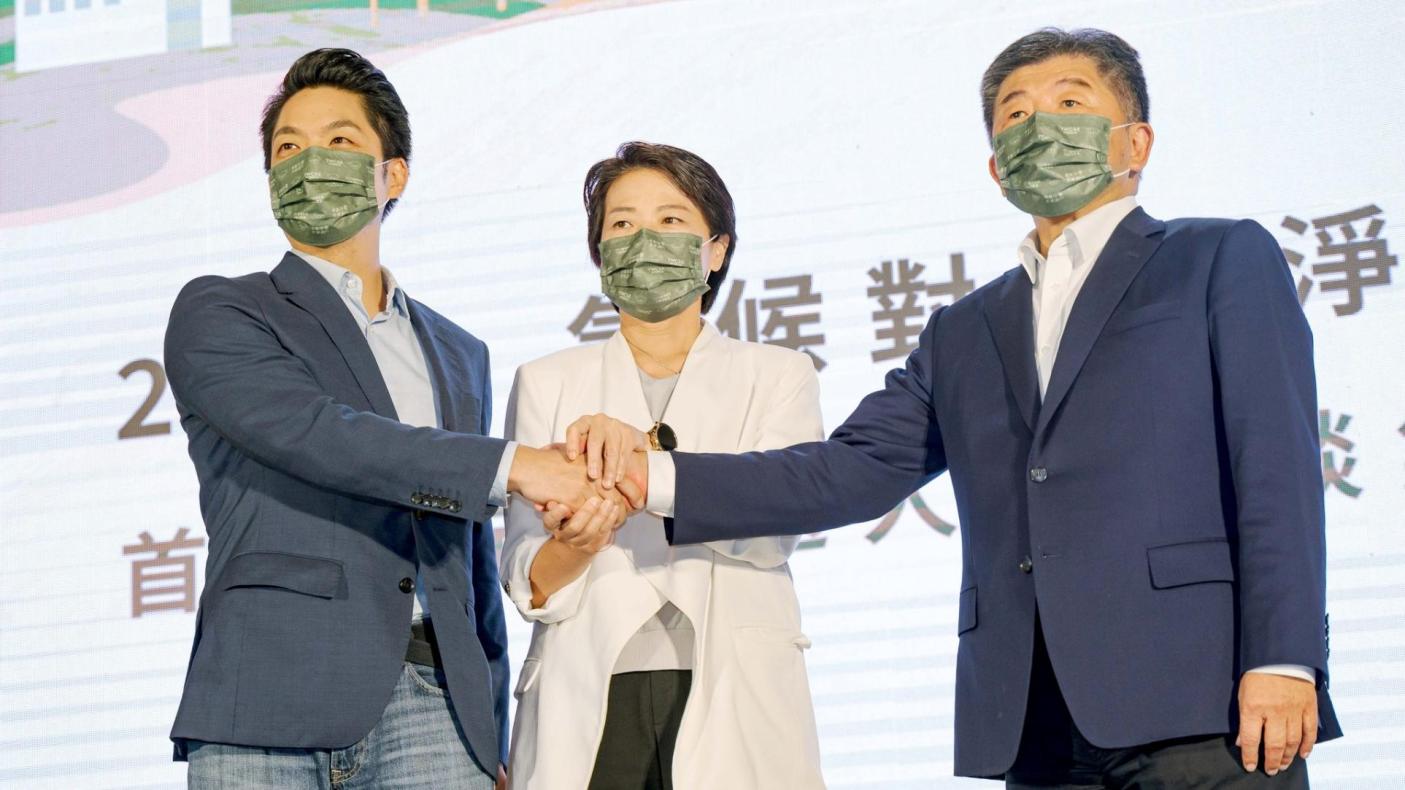 北市長選戰激烈，棄保耳語不斷。翻攝陳時中臉書