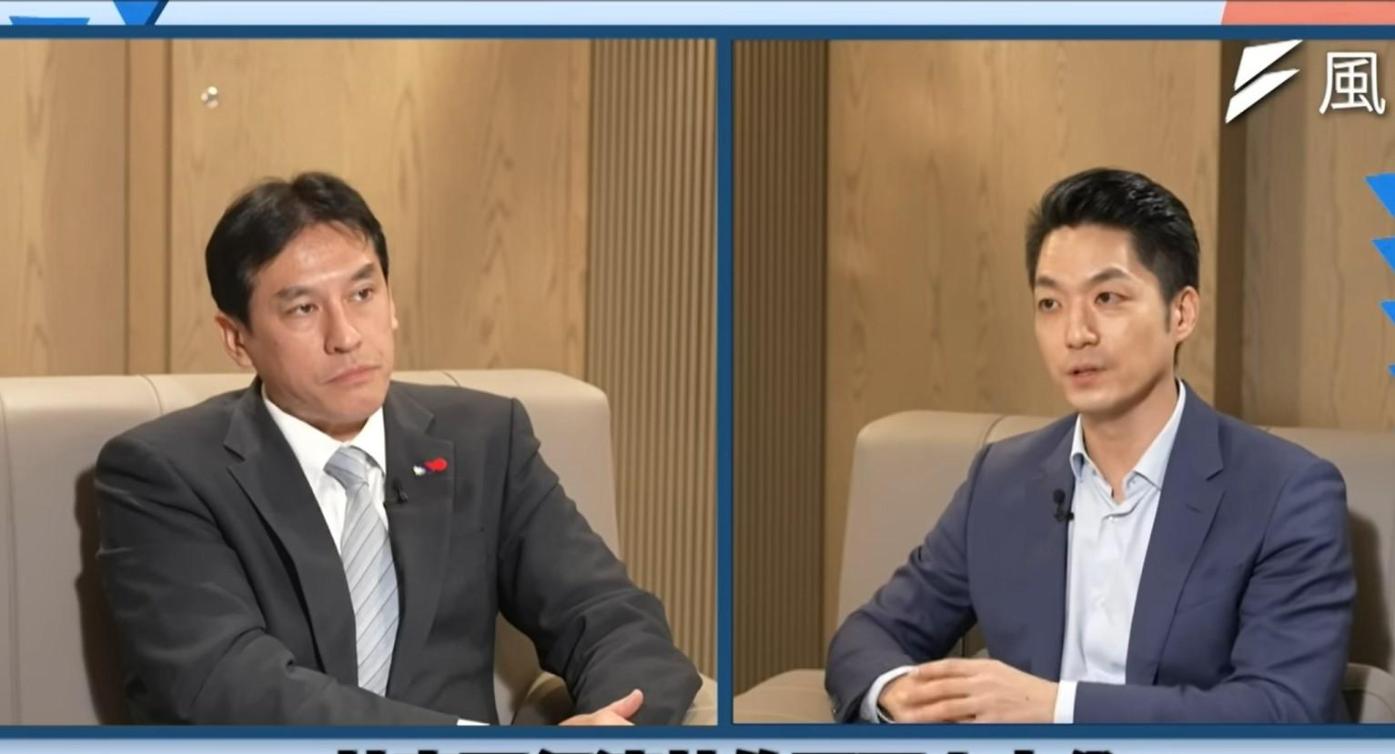 蔣萬安接受資深媒體人黃暐瀚專訪。翻攝《下班瀚你聊》節目