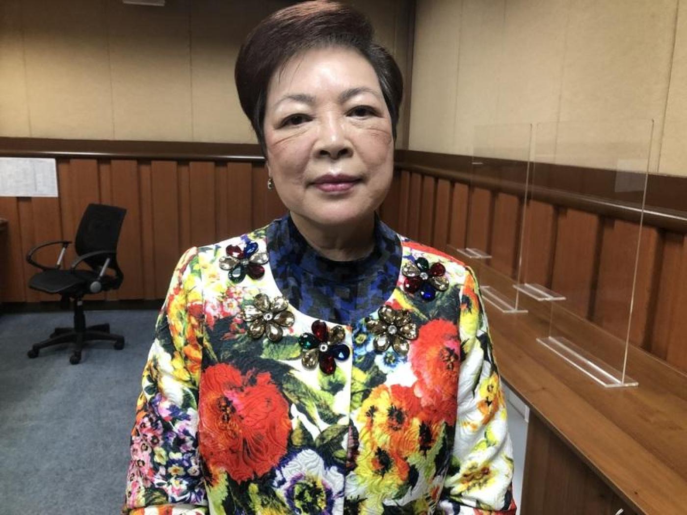 國民黨市議員張芳麗坦言為了報恩跑票，下午會將資料傳給黨部，聲明退出國民黨。中央社
