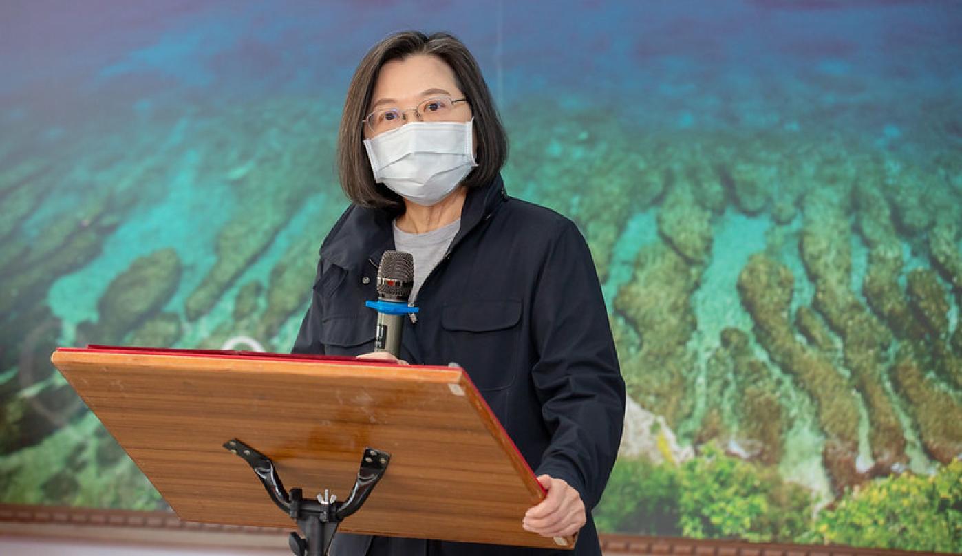 總統蔡英文將於27日正式宣布前副總統陳建仁接任閣揆。總統府提供