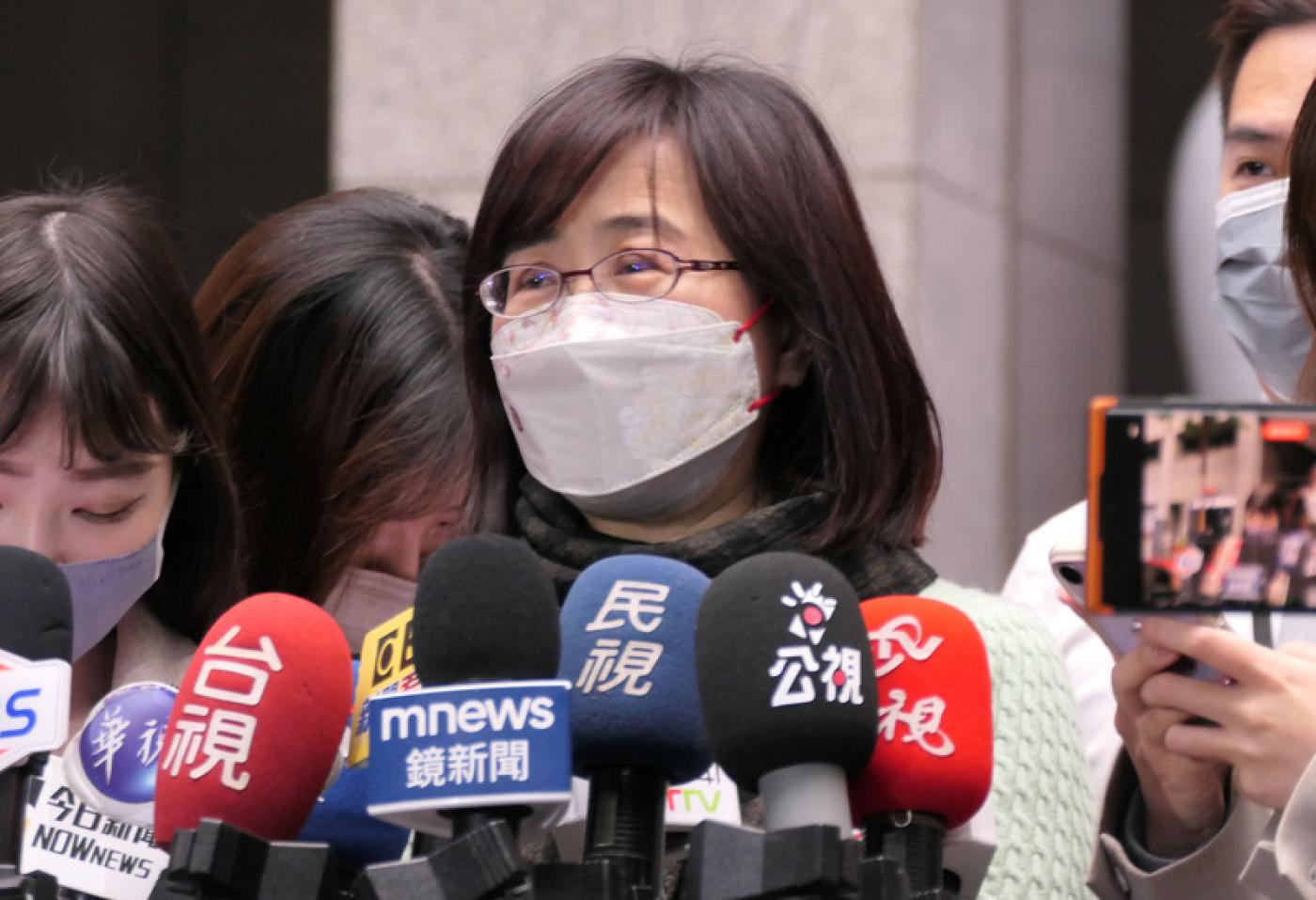 台北市副市長林奕華（中）3日正式上工，首要任務是5日登場的台灣燈會，中央社