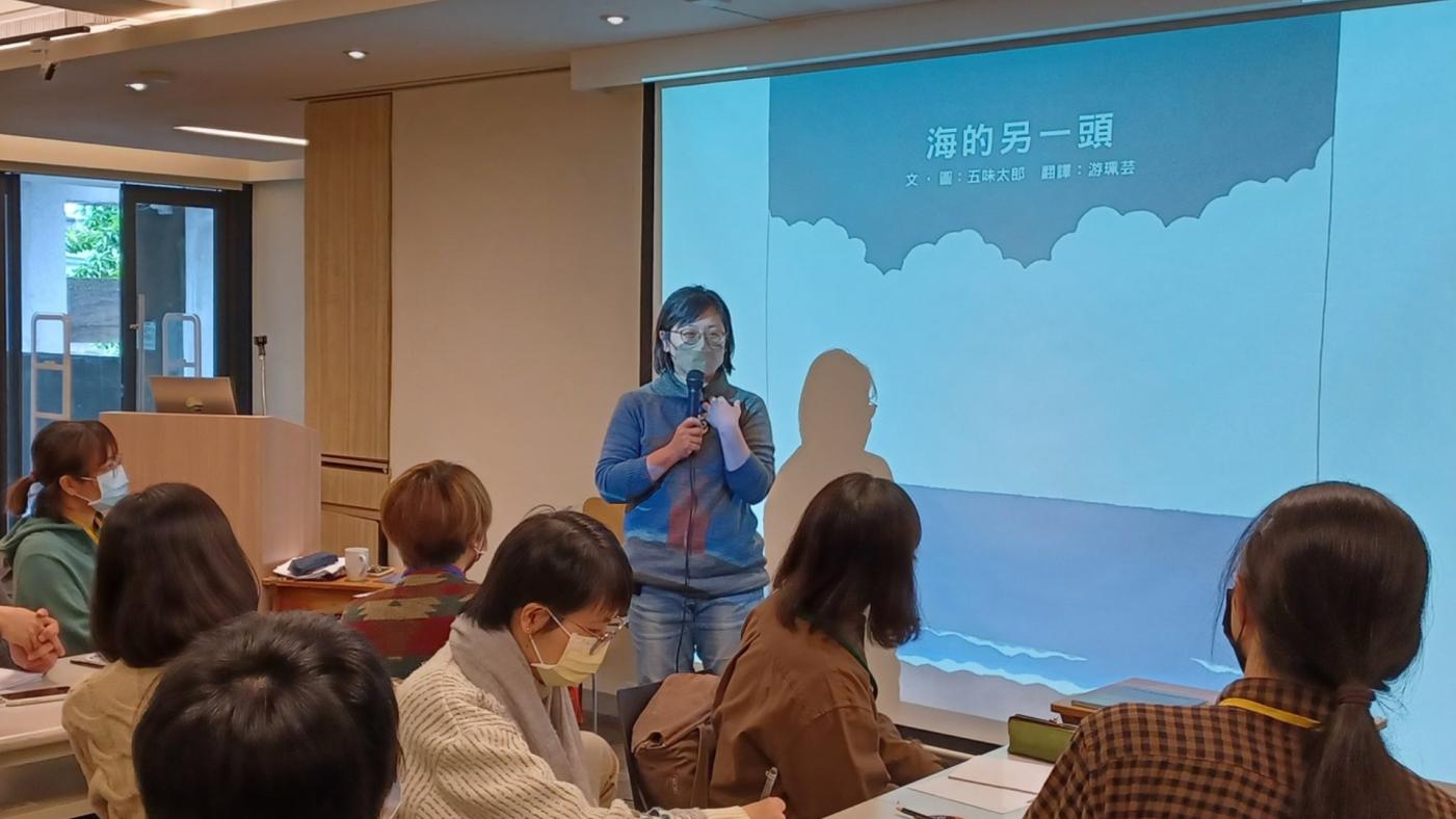 知名繪本主編陳培瑜遞補管碧玲遺缺，成為民進黨不分區立委。翻攝國家人權博物館臉書