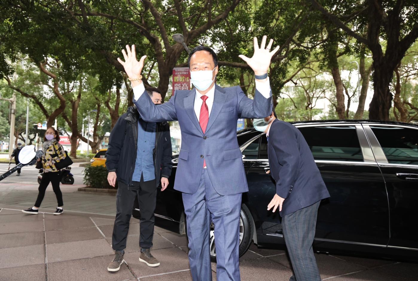 鴻海集團創辦人郭台銘昨（14日）與立法院前院長王金平會面