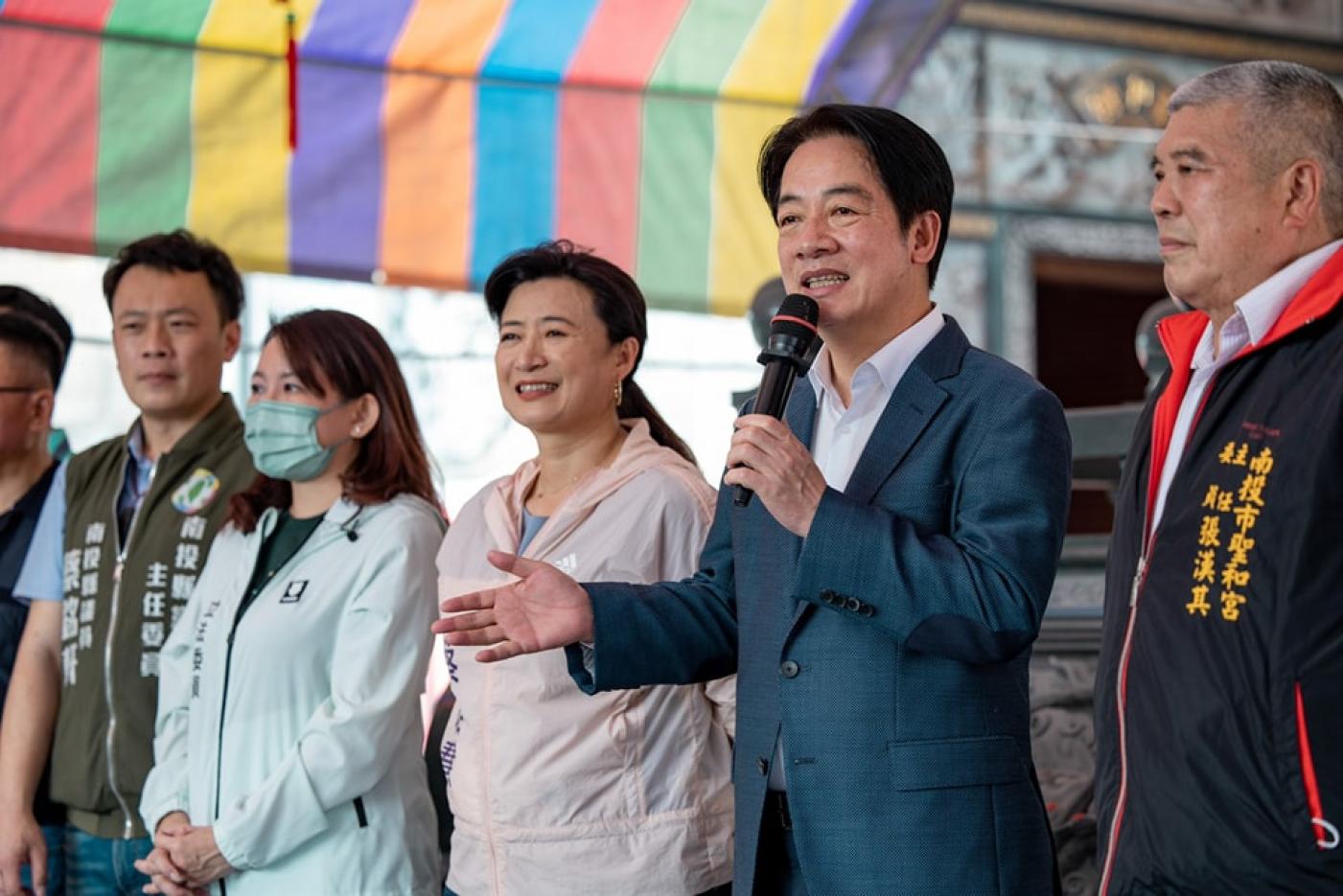 賴清德（右二）連續兩個周末都到南投為蔡培慧輔選。翻攝賴清德臉書