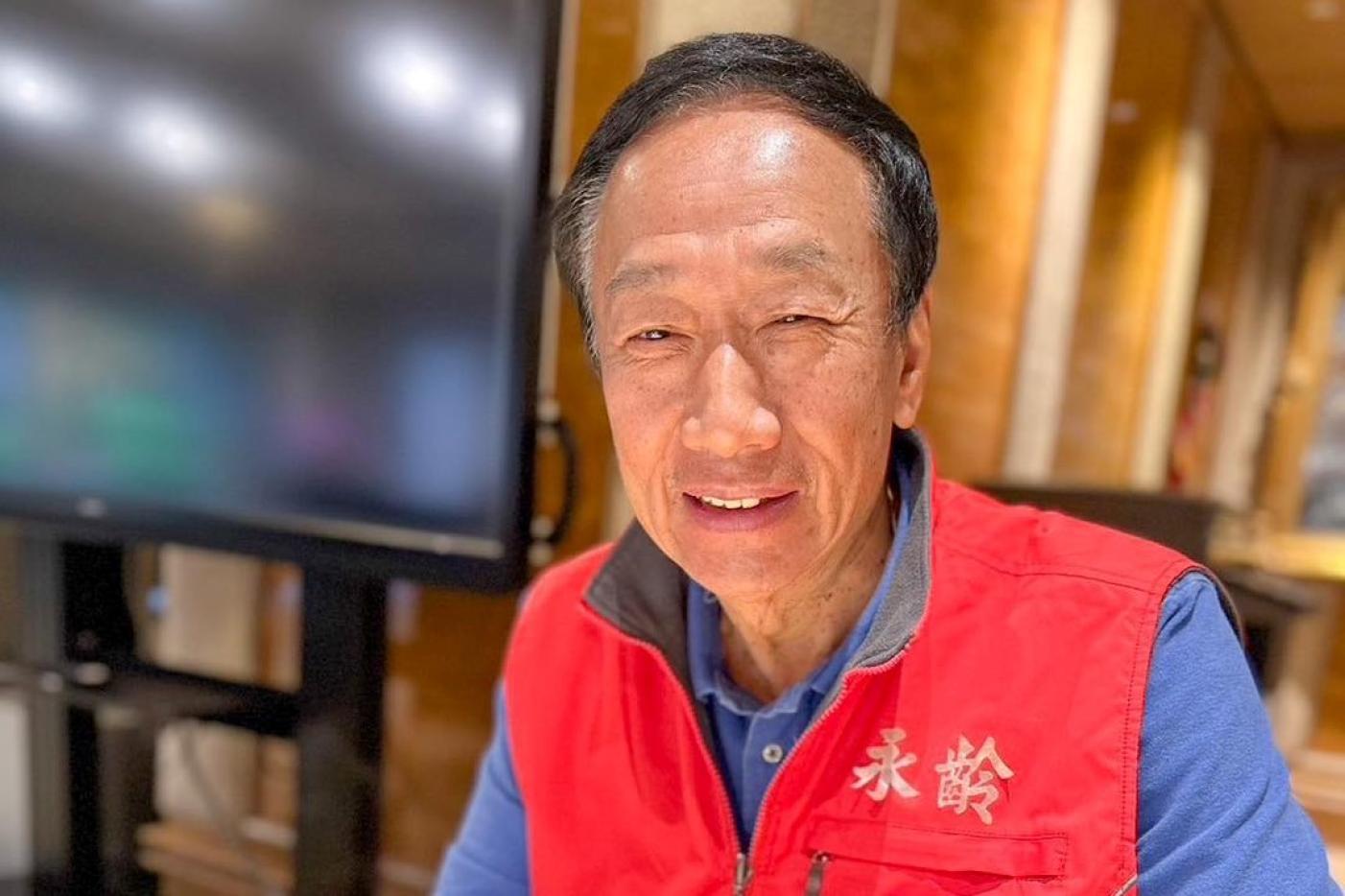郭台銘看似對陳吉仲和民進黨的處置滿意，還誇苦民所苦，行動果決。翻攝郭台銘臉書