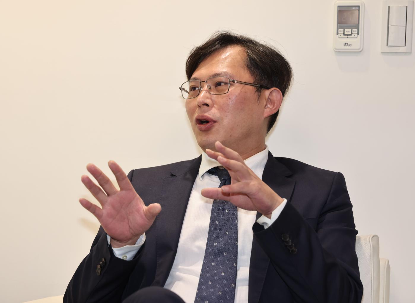 黃國昌27日在臉書及YT宣傳1人捐500元給民眾黨活動，一夜募得逾800萬元。資料照片／林啟弘攝