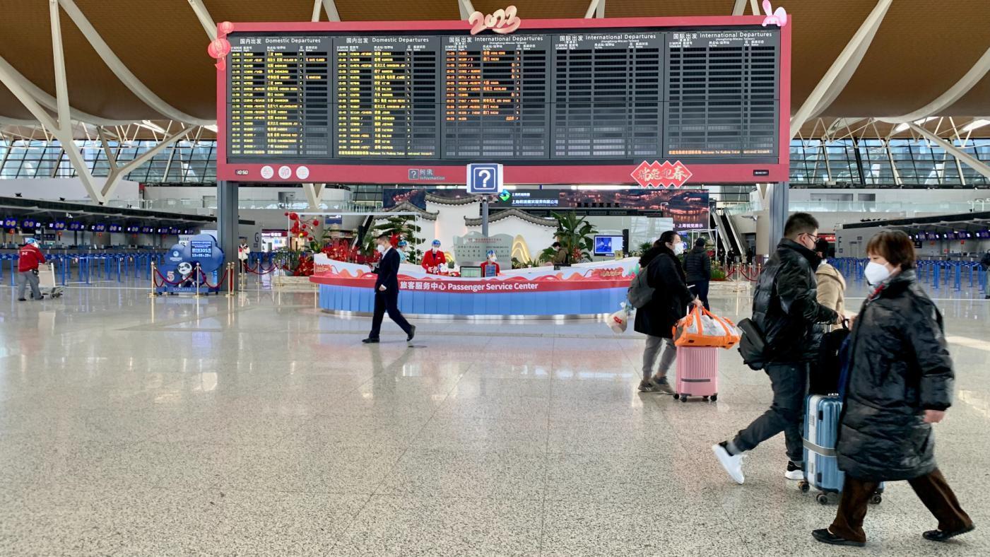 交通部觀光署宣布，考量中國迄未開放陸方團客來台等情勢變化，旅行業者即日起停止招攬赴陸旅行團。資料照片