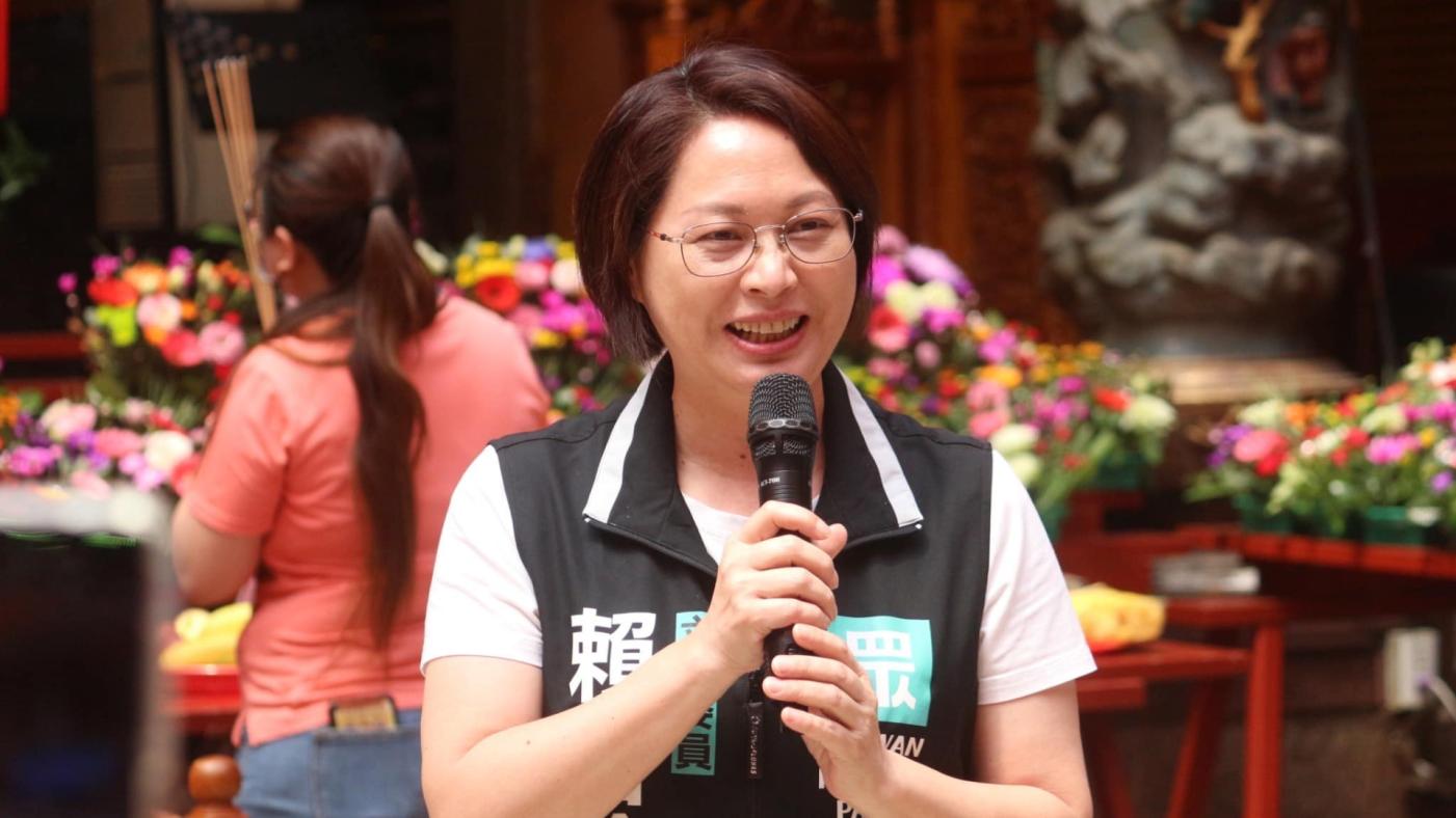 賴香伶訪中遭拒，她表示，國台辦已向她道歉，不過沒有說明台胞證失效原因。翻攝賴香伶臉書