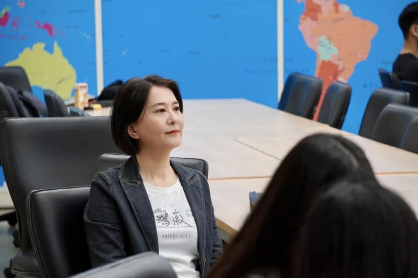 台中監獄稱演講有助陳水扁病情，王鴻薇諷乾脆保送選總統。翻攝王鴻薇臉書
