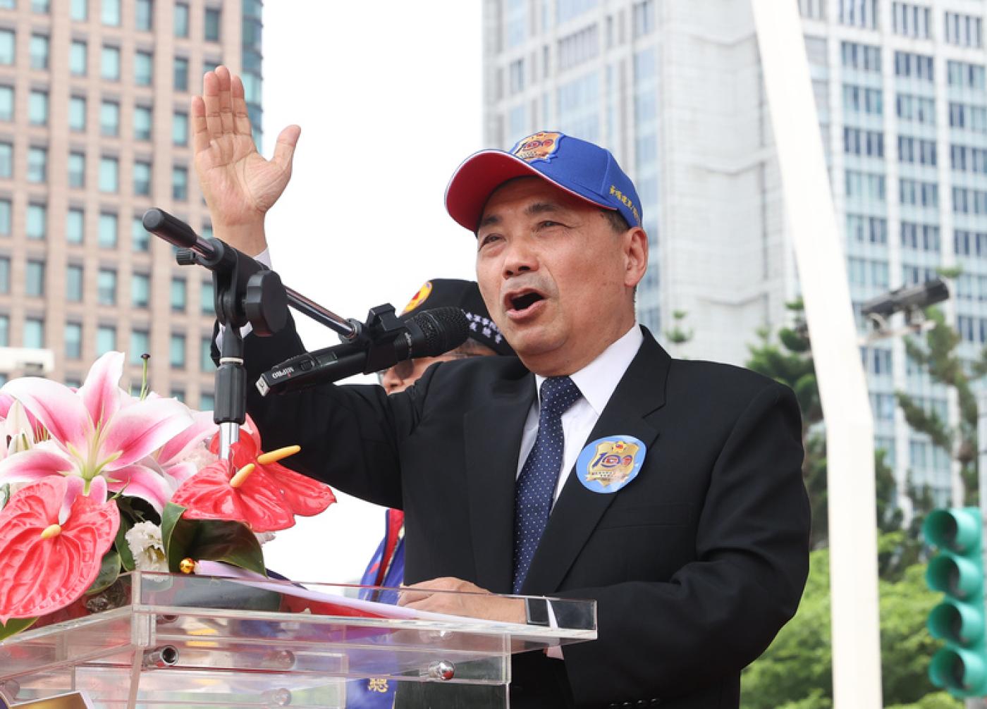 侯友宜今（19日）晚將出席台大「校園總統馬拉松」座談會。中央社